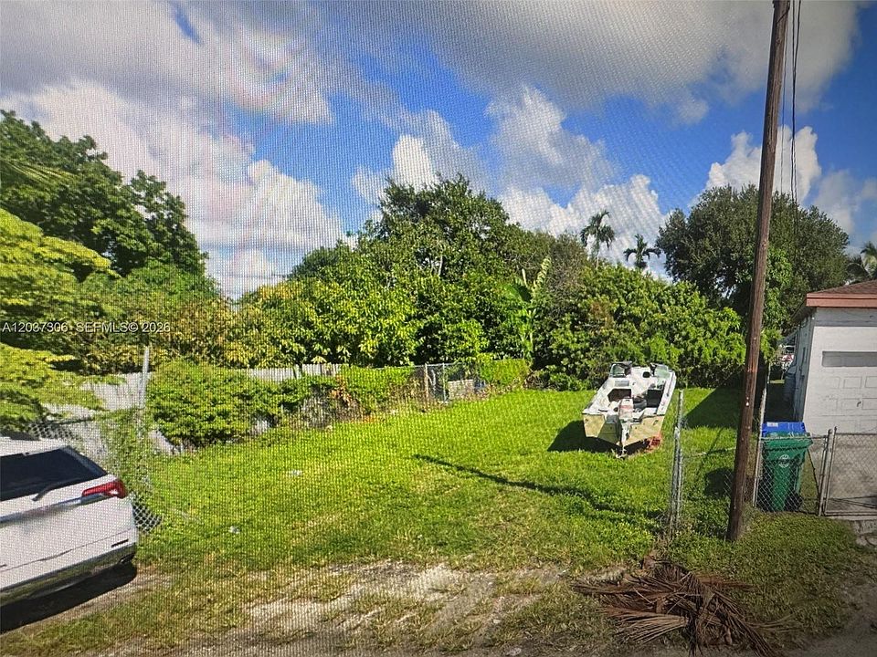 1st image of 1449 NW 68th Ter