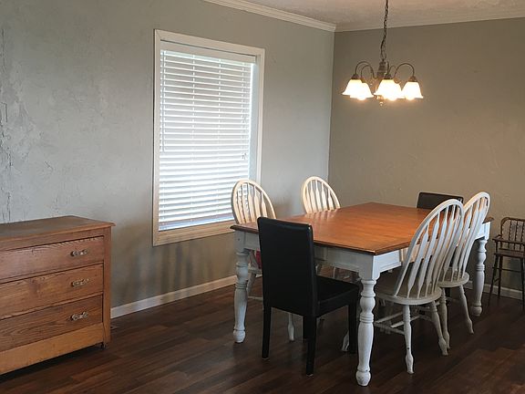 2nd image of 102 S 1st St