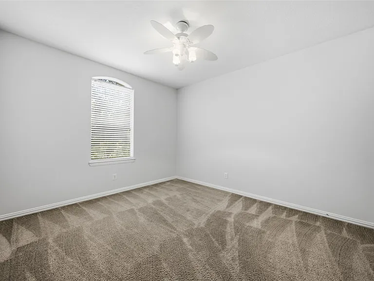 5531 Cranston Ct — Photo 24