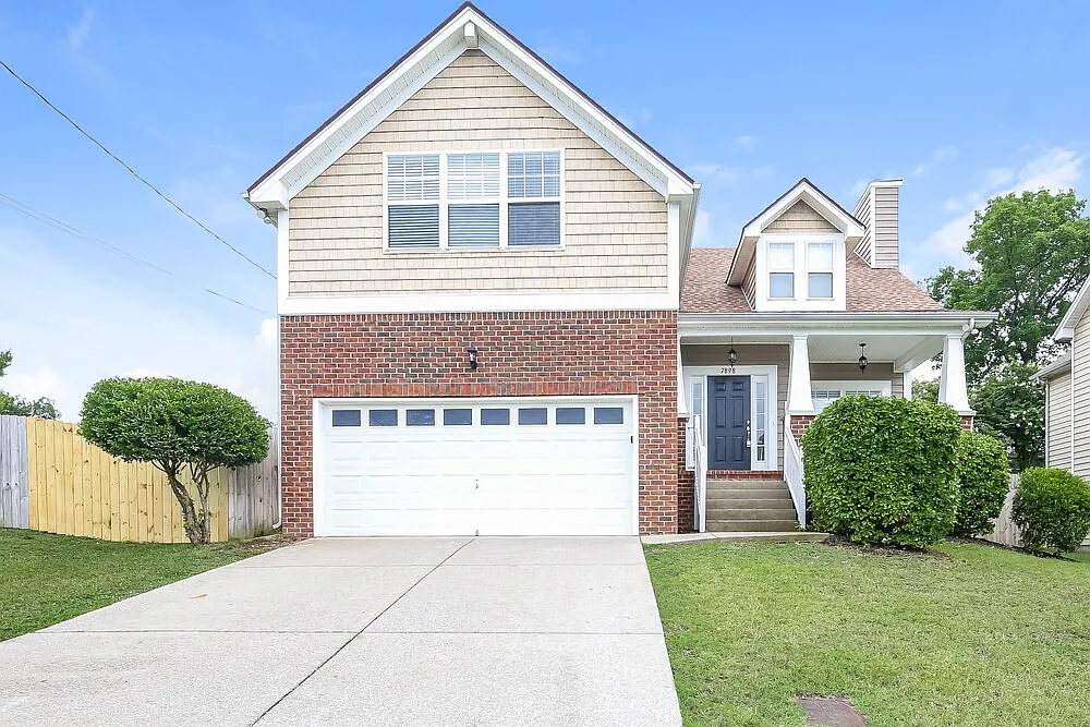 4 bed, 2.5 bath, 2138 sqft, $2,575 — Photo 1