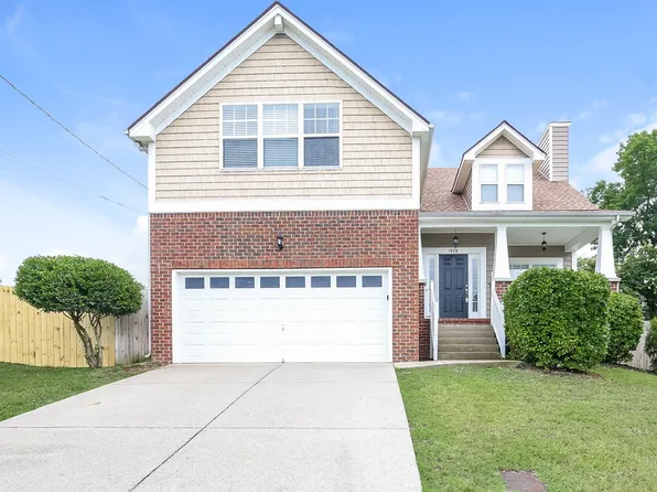 7898 Rainey Dr, Antioch, TN 37013