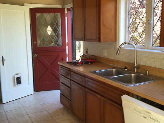 Kitchen/back door