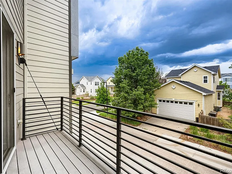 2600 Meadows Blvd #B — Photo 8