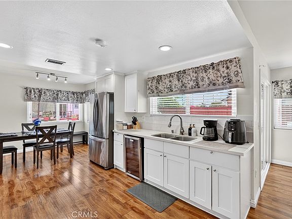 4th image of 2204 Wilkie Dr