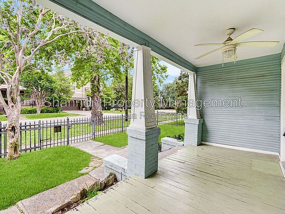 2nd image of 1005 Waverly St