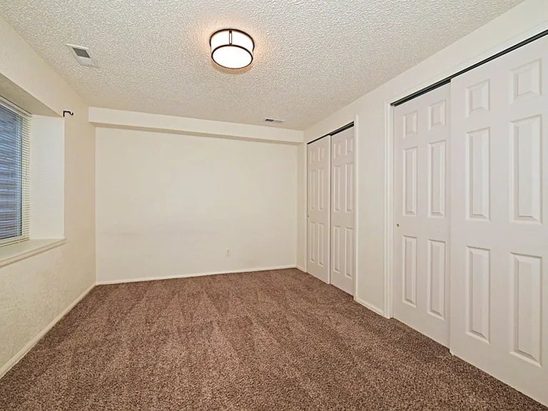 8380 Wilmington Dr — Photo 22