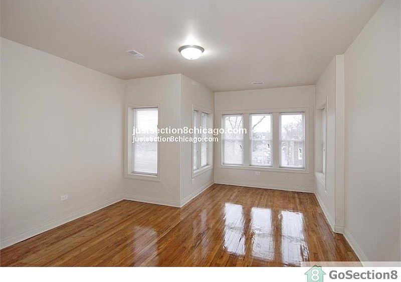 1st image of 149 N Laramie Ave APT 1