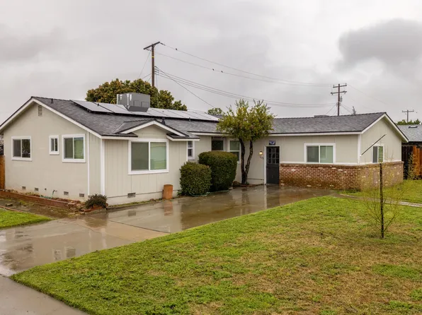 133 Whittier Court, Exeter, CA 93221