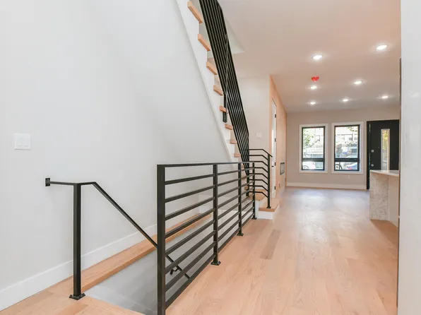 221 Columbia Avenue image 8 of 32