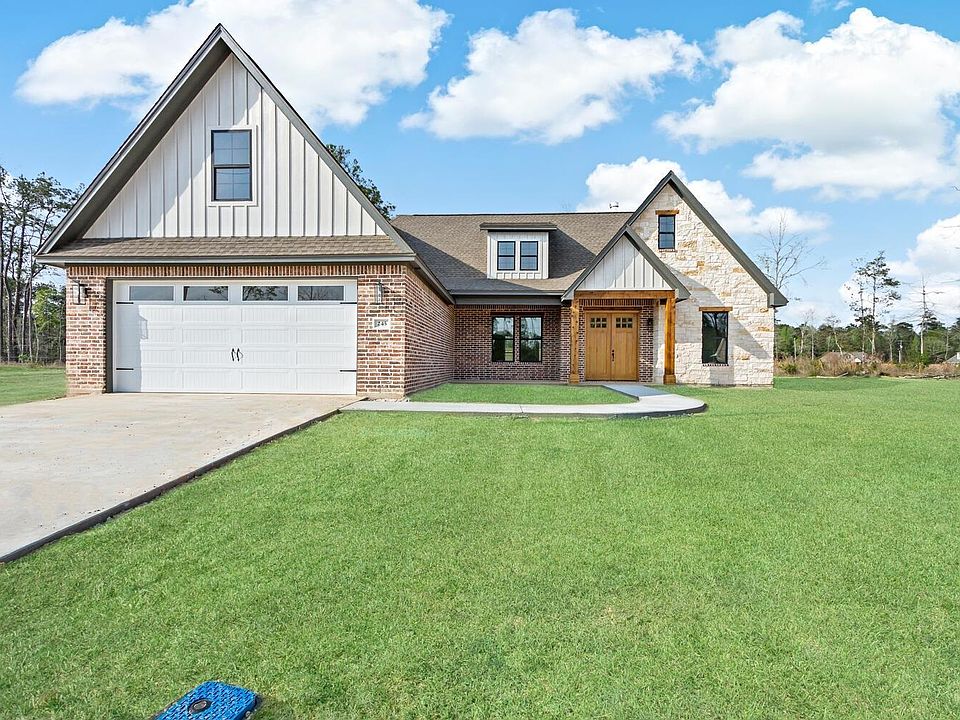 1st image of 245 Balsam Bnd