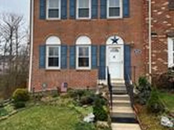 3079 Tecumseh Ct, Woodbridge, VA 22192