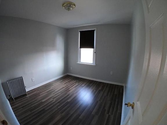 3rd image of 9741 88th St