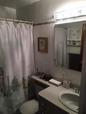 Rented by Voro New York | media 30