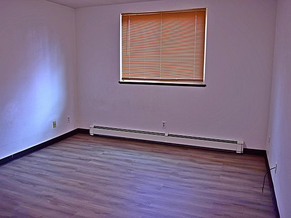 4th image of 4421 Vasey Ave APT 2