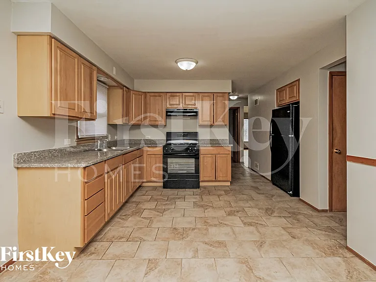 659 Paxton Ave — Photo 5