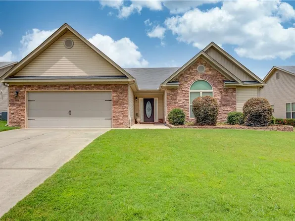 1442 Dillard Heights Dr, Bethlehem, GA 30620