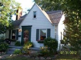 15706 Evergreen Ave, Eastpointe, MI 48021
