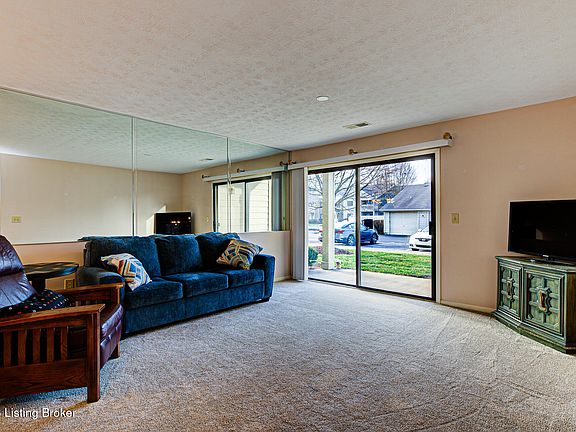 3rd image of 8410 Ambrosse Ln Unit 103