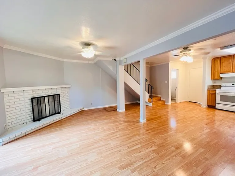 394 Ilo Ln #703 — Photo 12