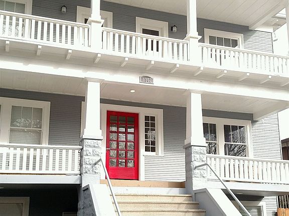 2nd image of 1307 G St APT 5