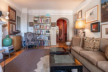 Rented by Rita S Citrin, LREB