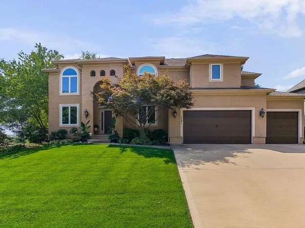 5501 W 146th St, Overland Park, KS 66223