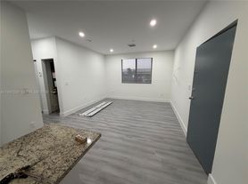 859 E 24th St, Hialeah, FL