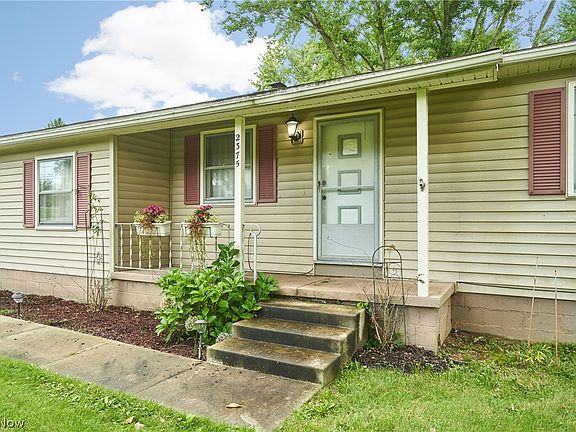 3rd image of 2375 Killian Rd
