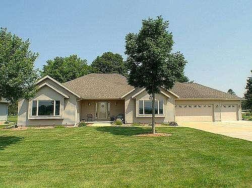 1st image of W4206 Ceresa Dr