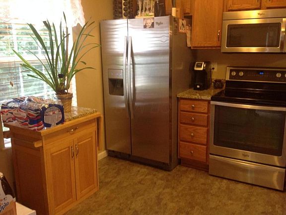 5th image of 1392 Hafton Woods Dr