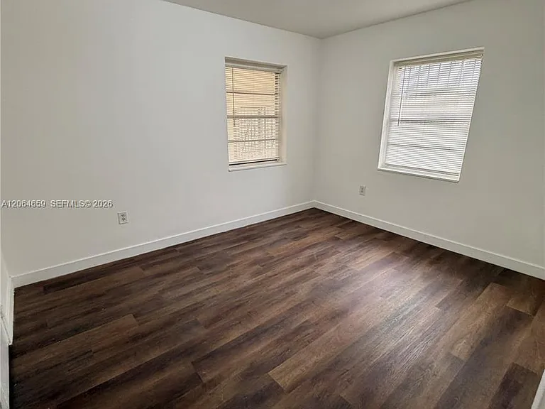 1200 NW 37th Ave #2 — Photo 8