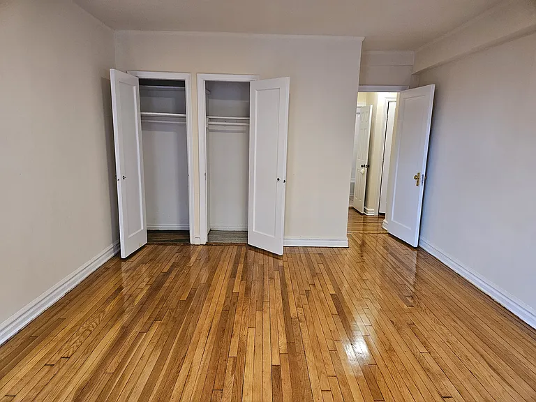 1780 E 13th St #3A — Photo 7