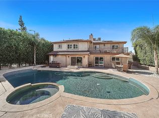 10700 Crebs Ave, Porter Ranch, CA 91326