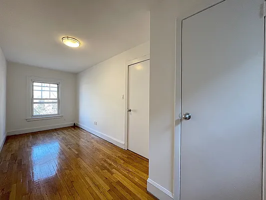 Rented by Compass | media 9