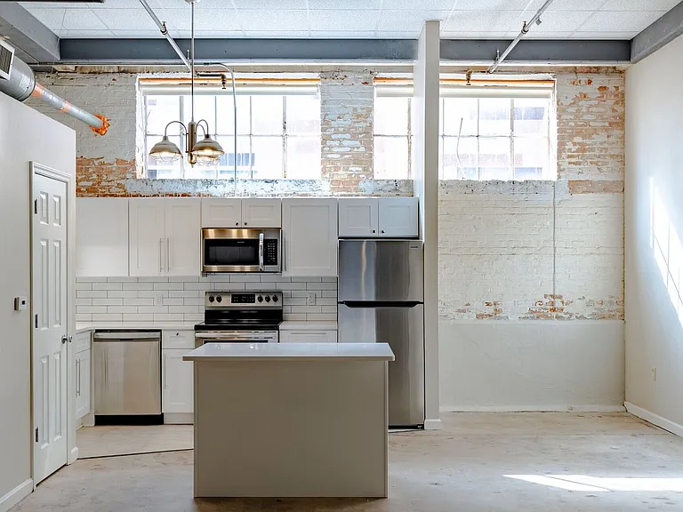 Rock Street Lofts — Photo 22