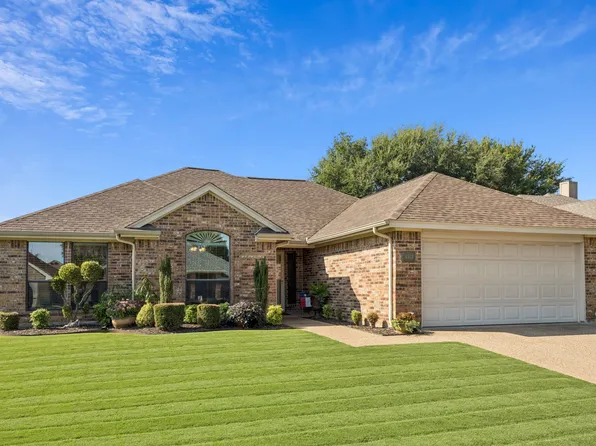 4310 Fox Ct, Arlington, TX 76001