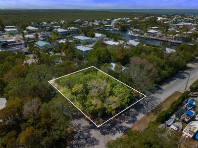 687 N Lake Dr, Key Largo, FL, 33037