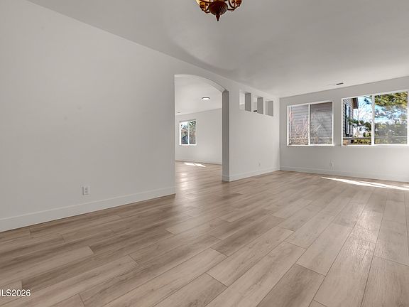 5th image of 3057 Banestone Rd