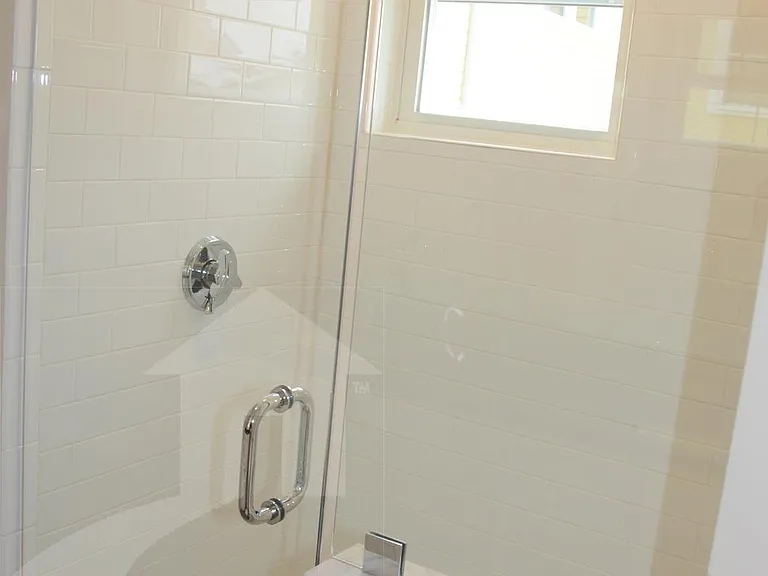 26 Putnam St #4 — Photo 5