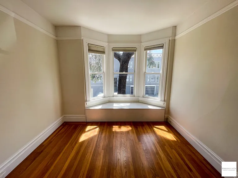 3904 Cesar Chavez St — Photo 17
