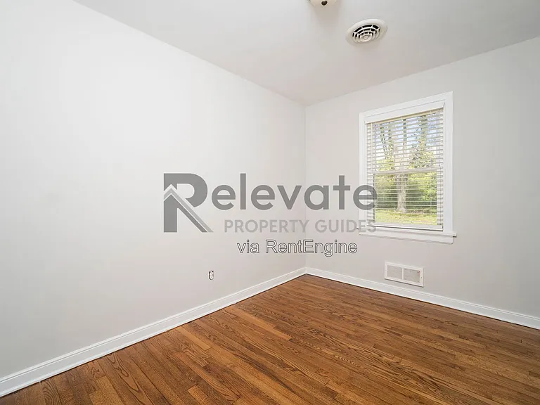 9020 Weldon Dr — Photo 8