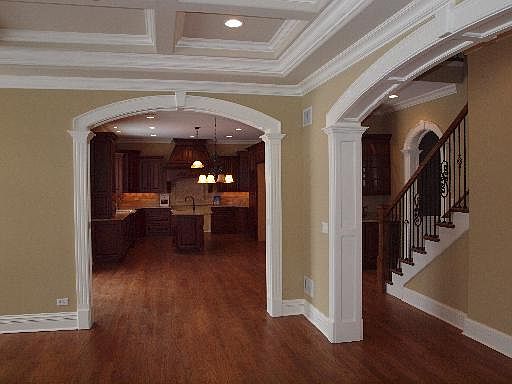 3rd image of 339 Parkview Ave