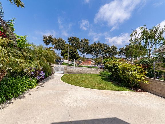 5th image of 443 Eucalyptus Dr