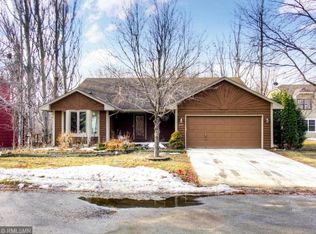 6535 Gray Fox Curv, Chanhassen, MN 55317