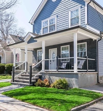 3rd image of 126 Ridge Ave