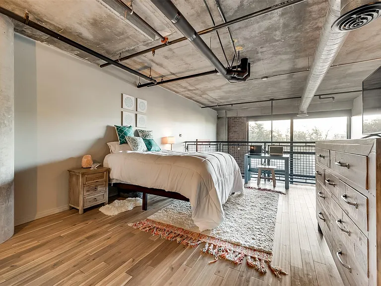 3110 Thomas Ave #309 — Photo 13