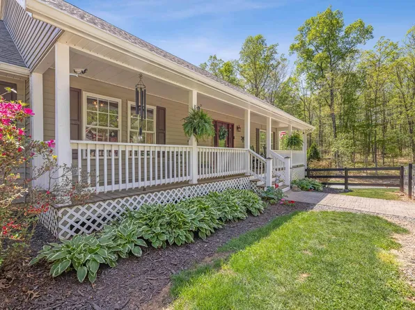 1070 Loving Rd, Gordonsville, VA 22942