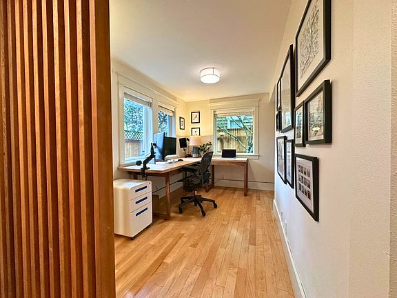 5th image of 7366 Woodlawn Ave NE