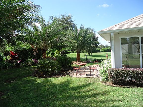 2nd image of 717 Lake Diamond Ave