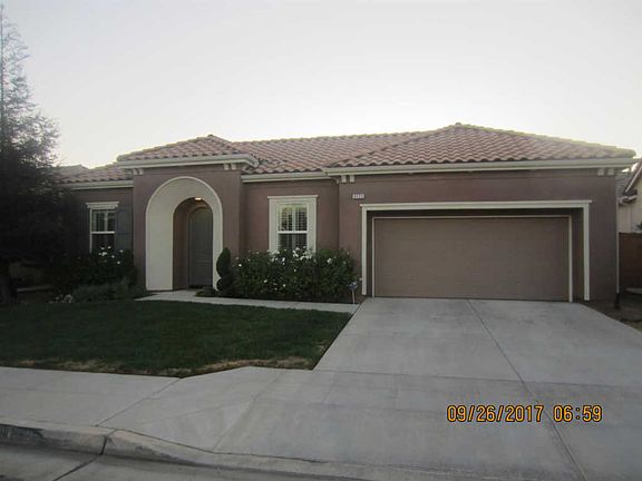 2nd image of 8533 N Matus Ave